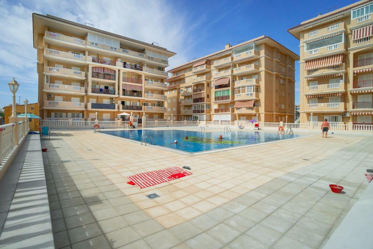 Apartment Sunny La Mata La Mata  Eksteriør bilde
